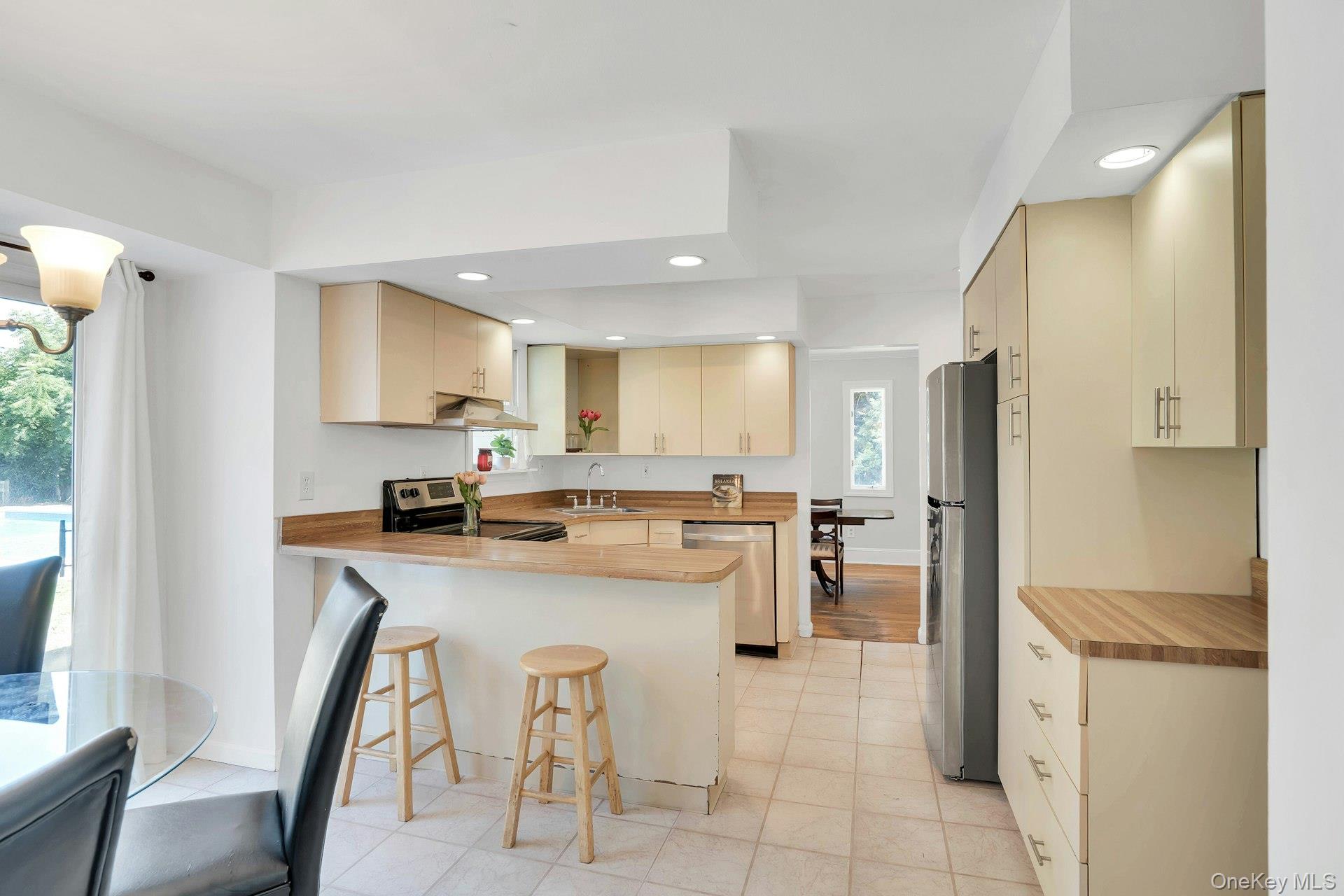 30 Sarina Drive Property Photo 7