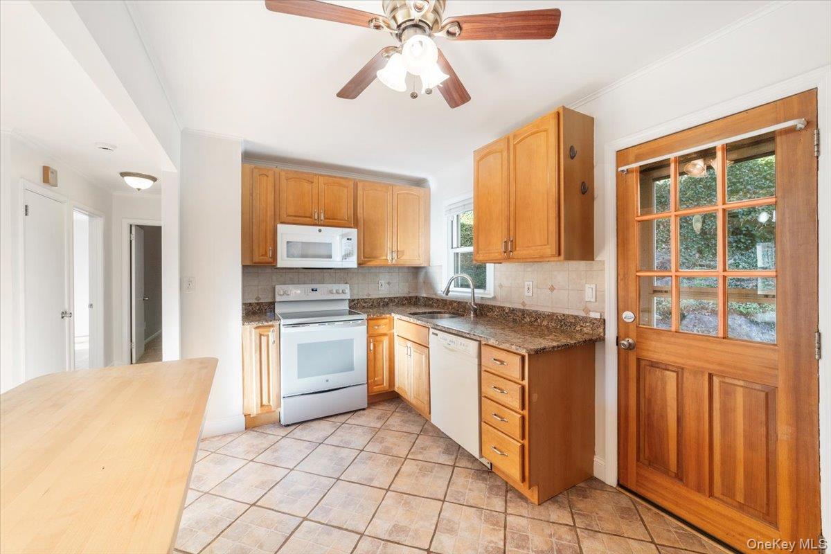 273 Madison Avenue Property Photo 10