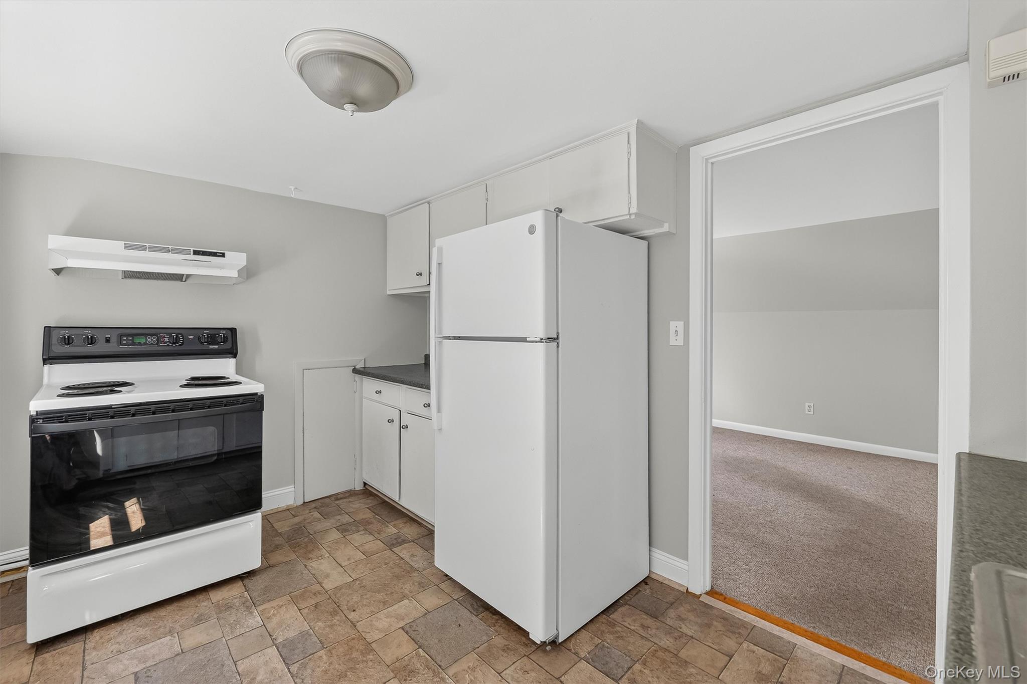 273 Madison Avenue Property Photo 26