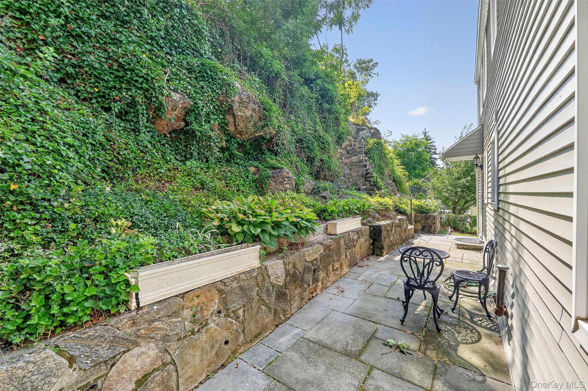 273 Madison Avenue Property Photo 35