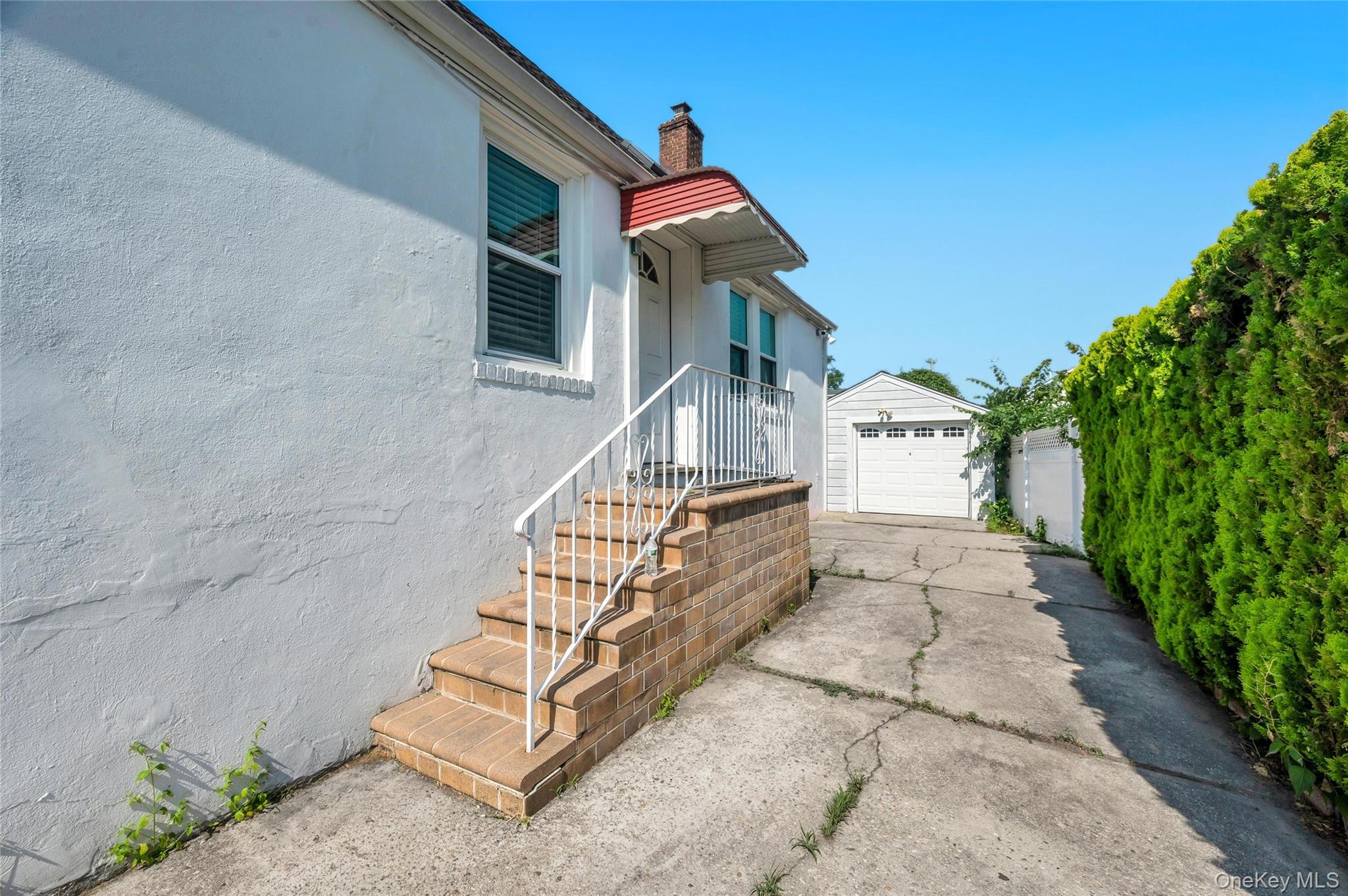 374 Rockaway Parkway Property Photo 28