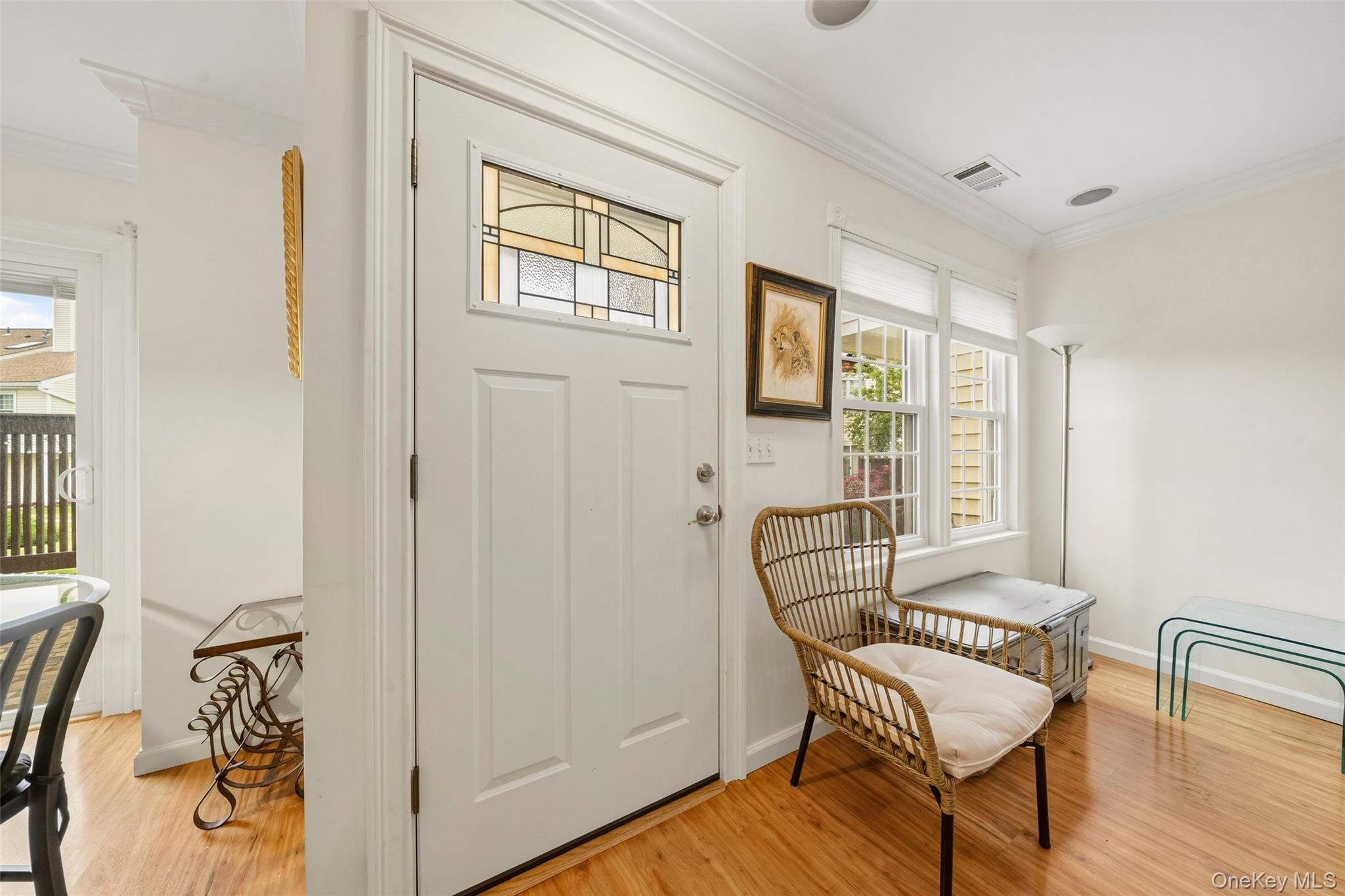 2119 Whispering Hills Property Photo 4