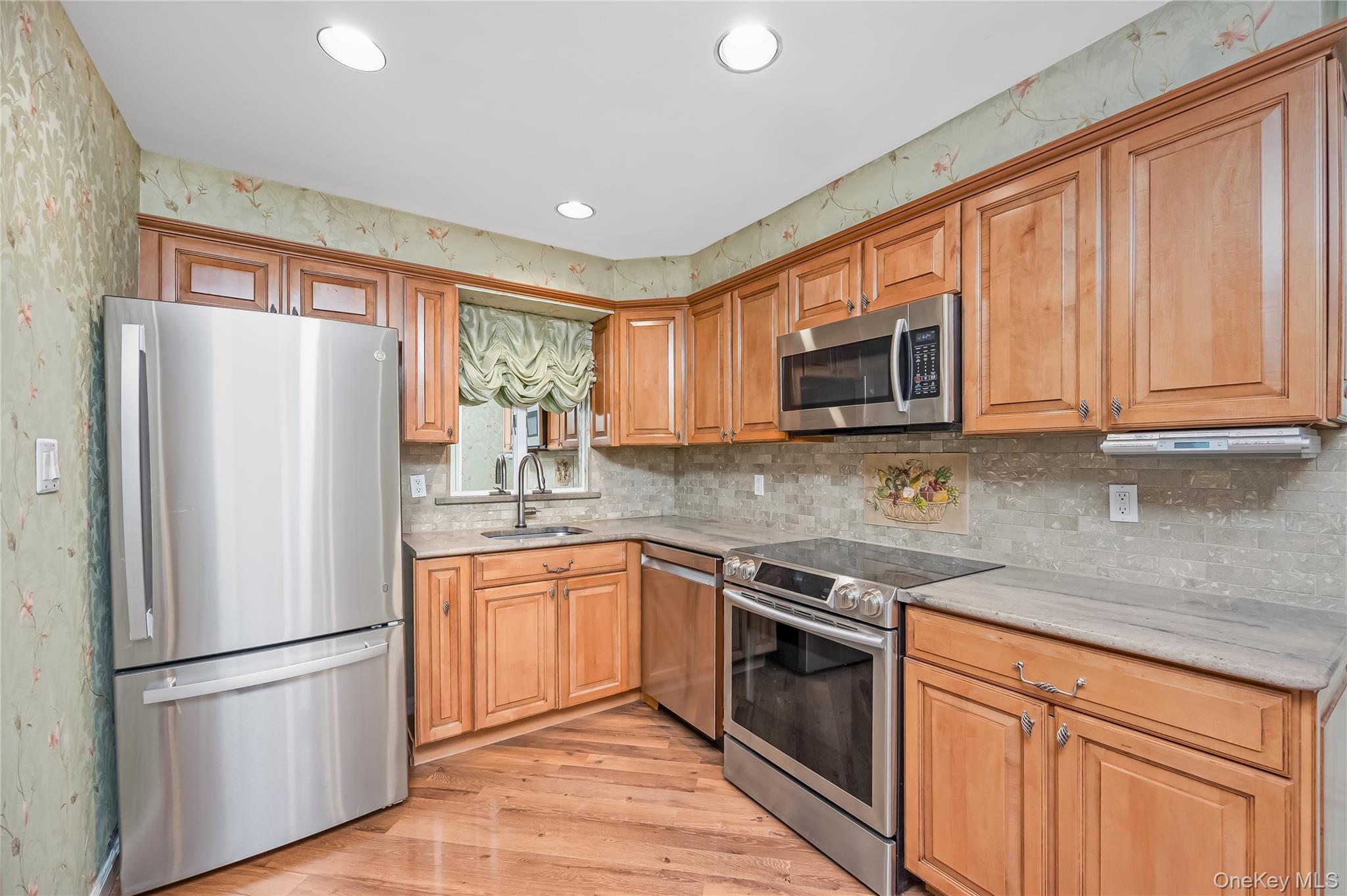 3332 Elliott Boulevard Property Photo 15