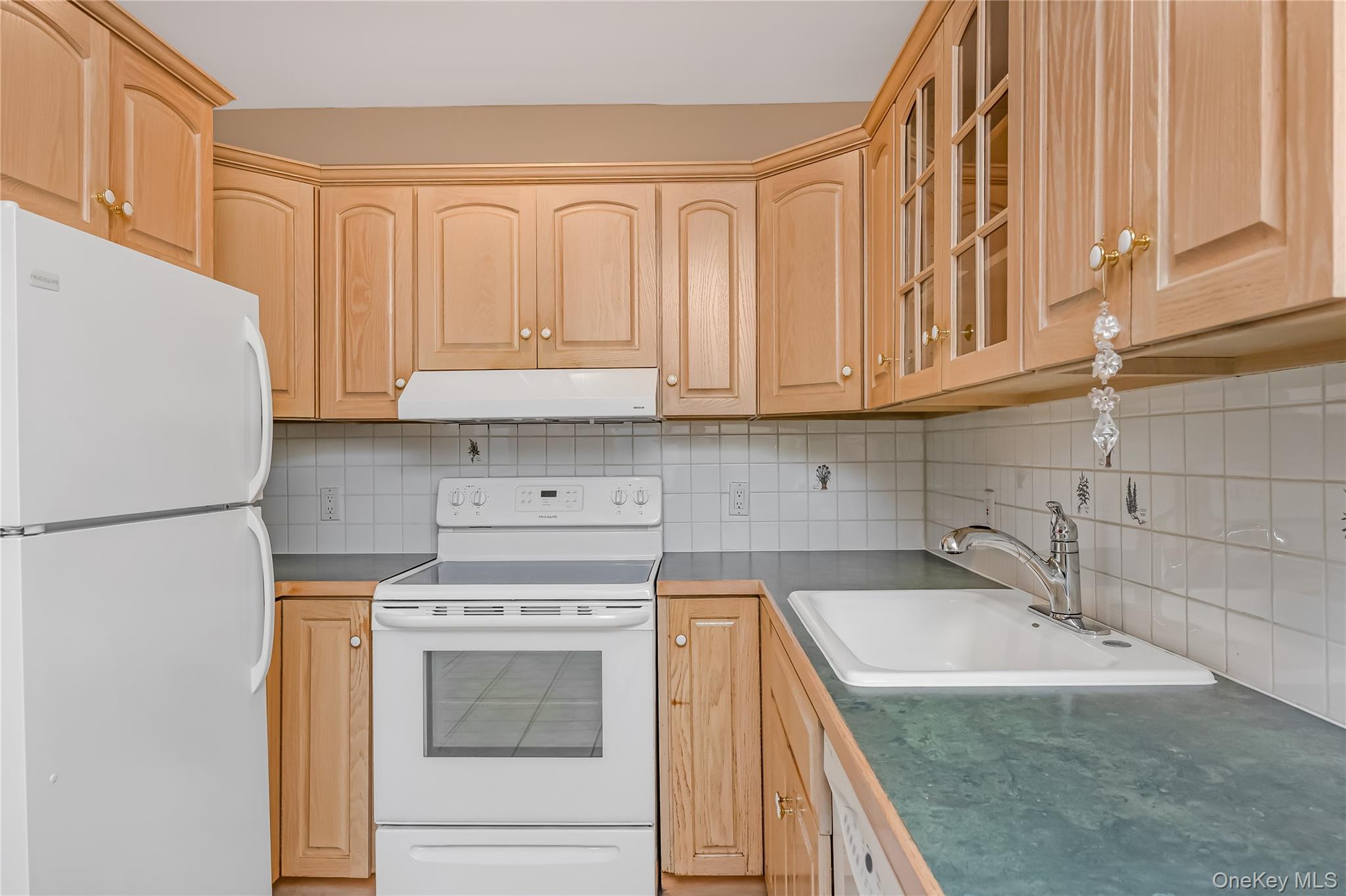 3332 Elliott Boulevard Property Photo 29