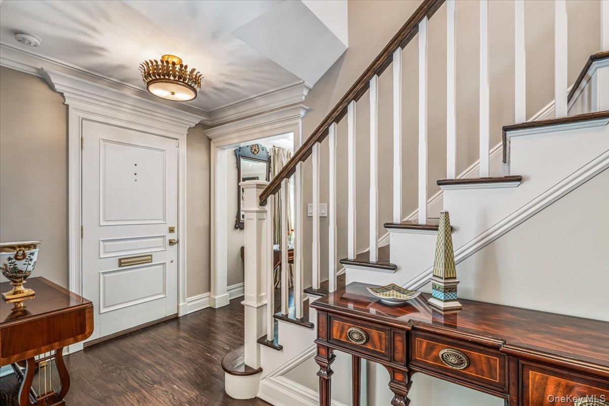 93 Kenwood Road Property Photo 4