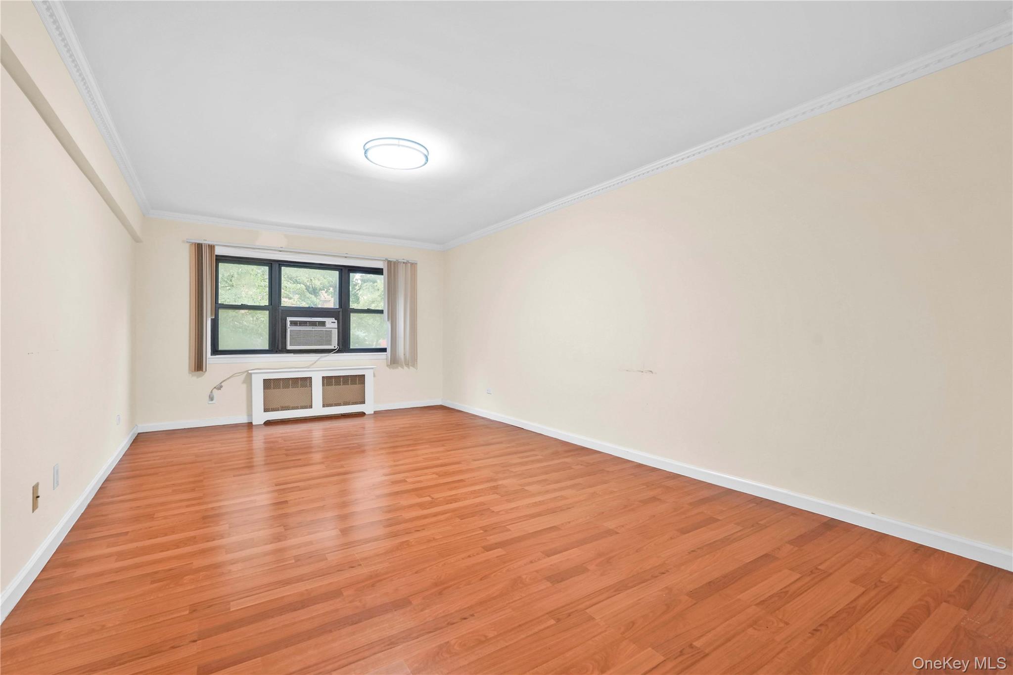 29-50 137th Street 1g Property Photo 2