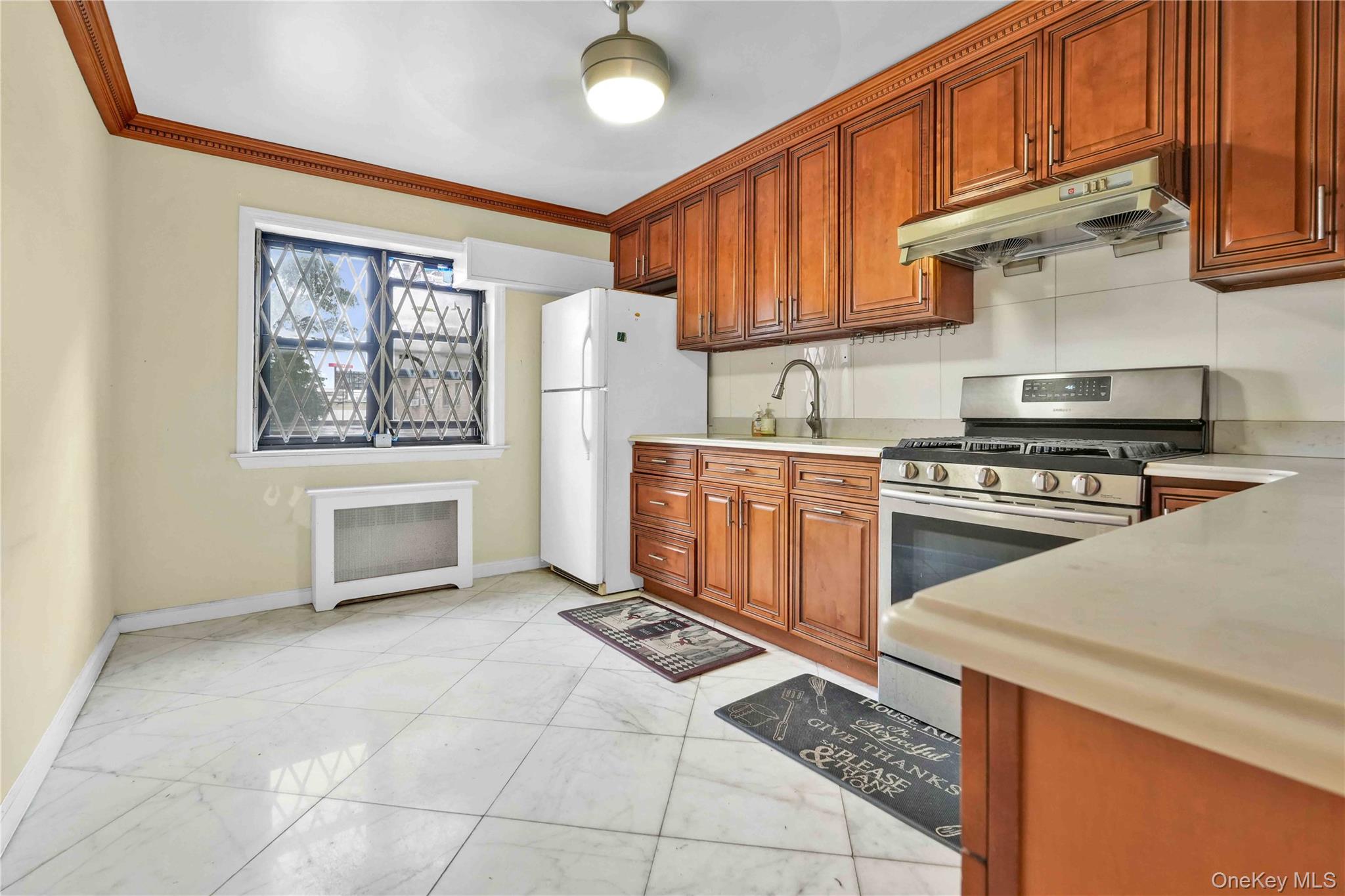 29-50 137th Street 1g Property Photo 14