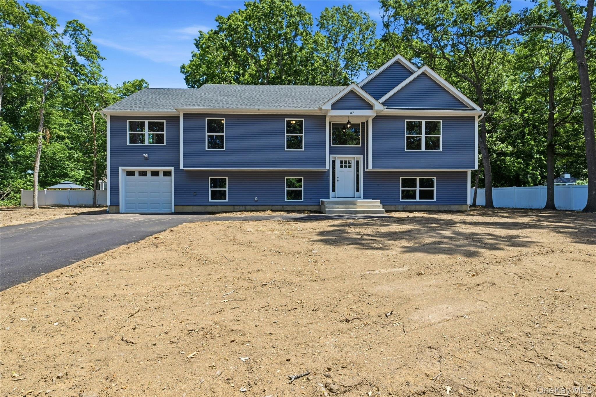 37 2nd Street Property Photo 1