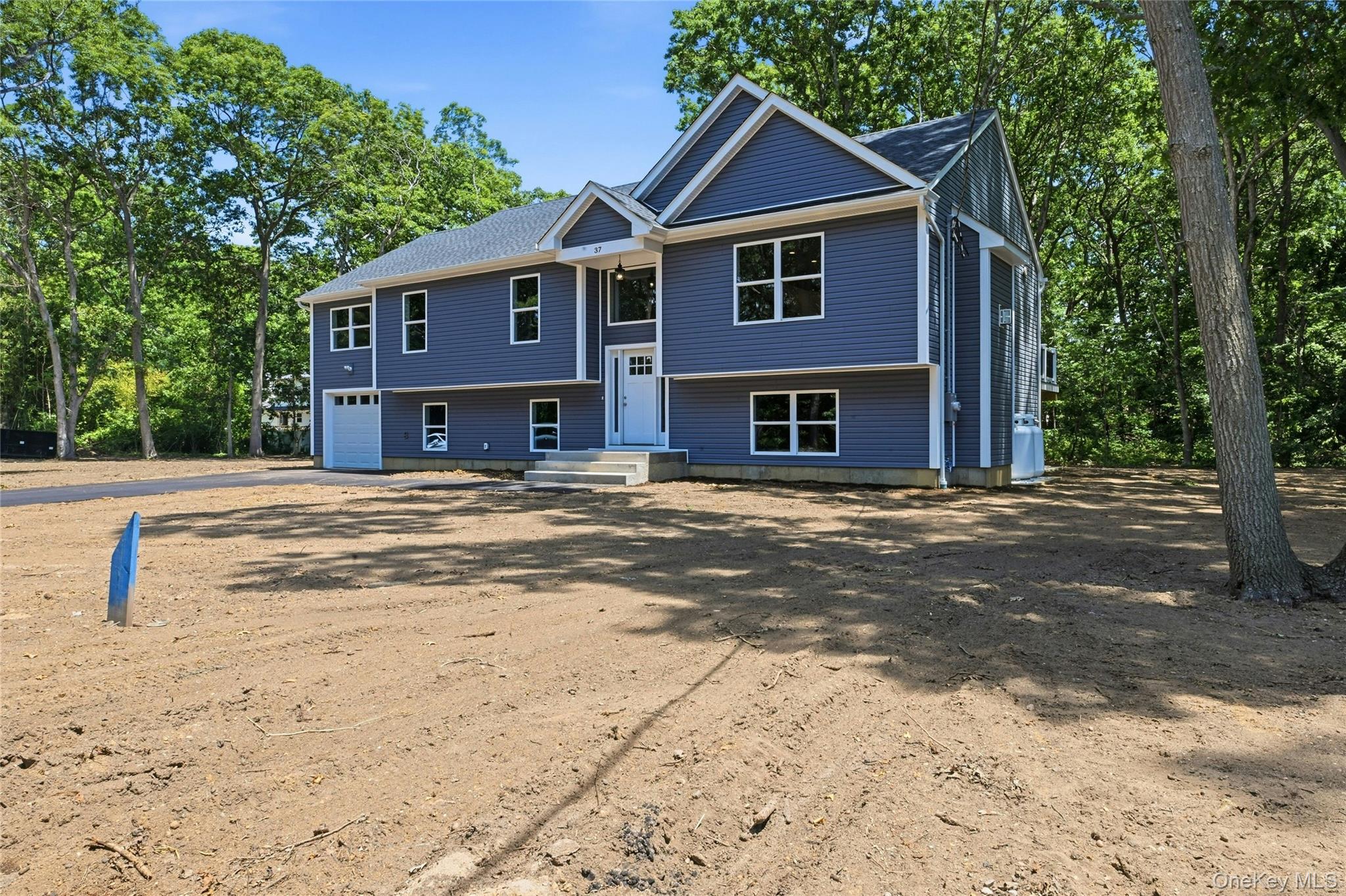 37 2nd Street Property Photo 2
