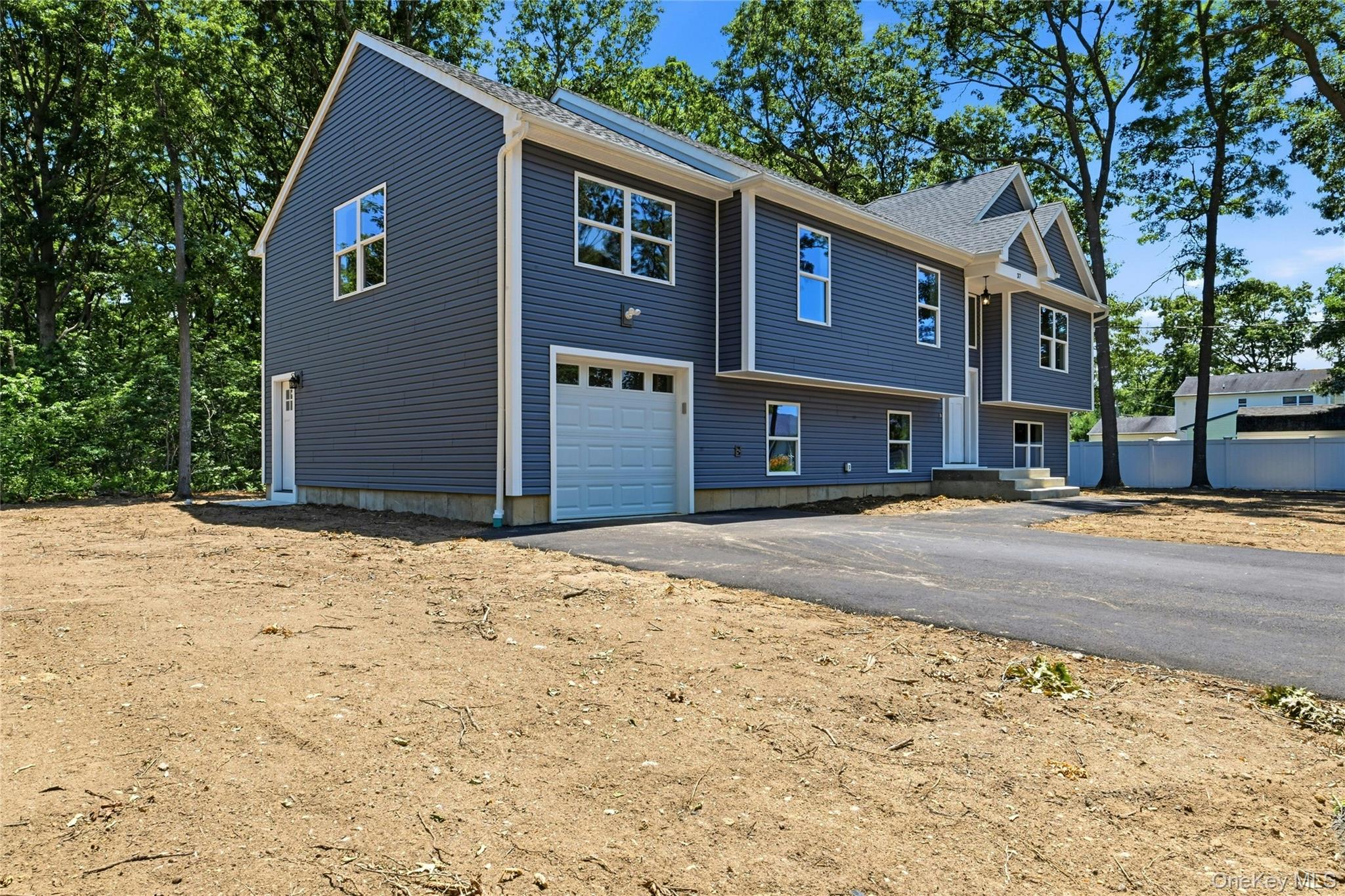 37 2nd Street Property Photo 4