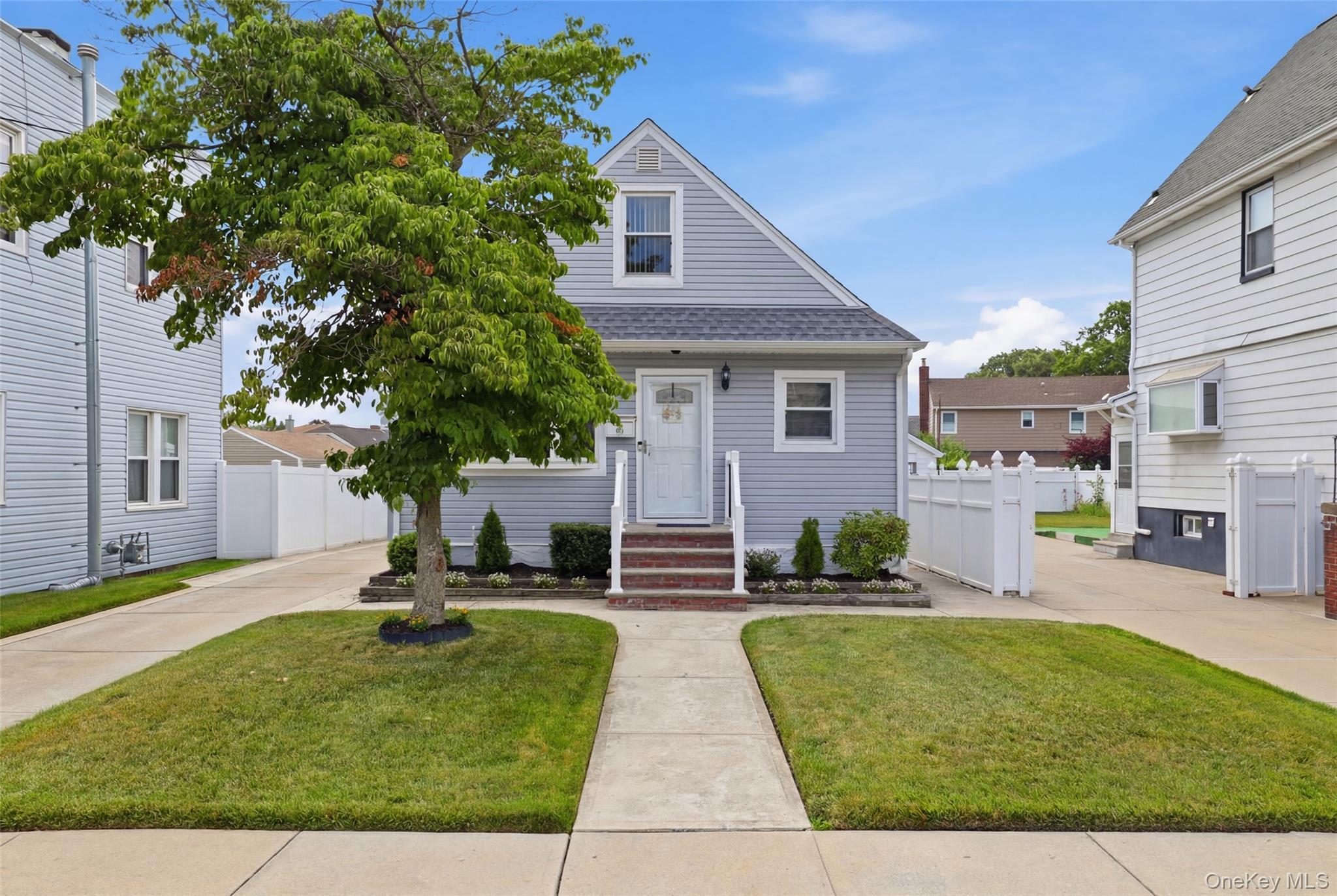 64 Lehrer Avenue Property Photo 2