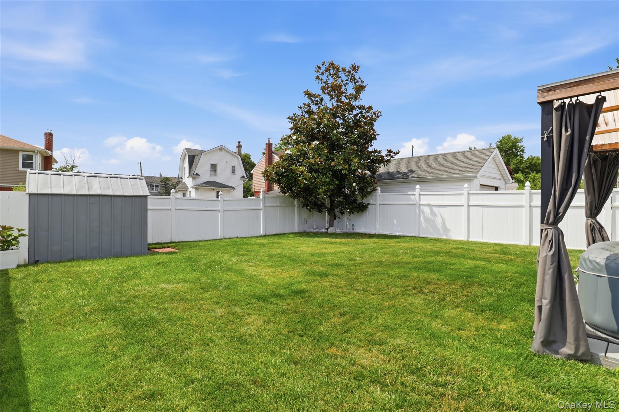 64 Lehrer Avenue Property Photo 28