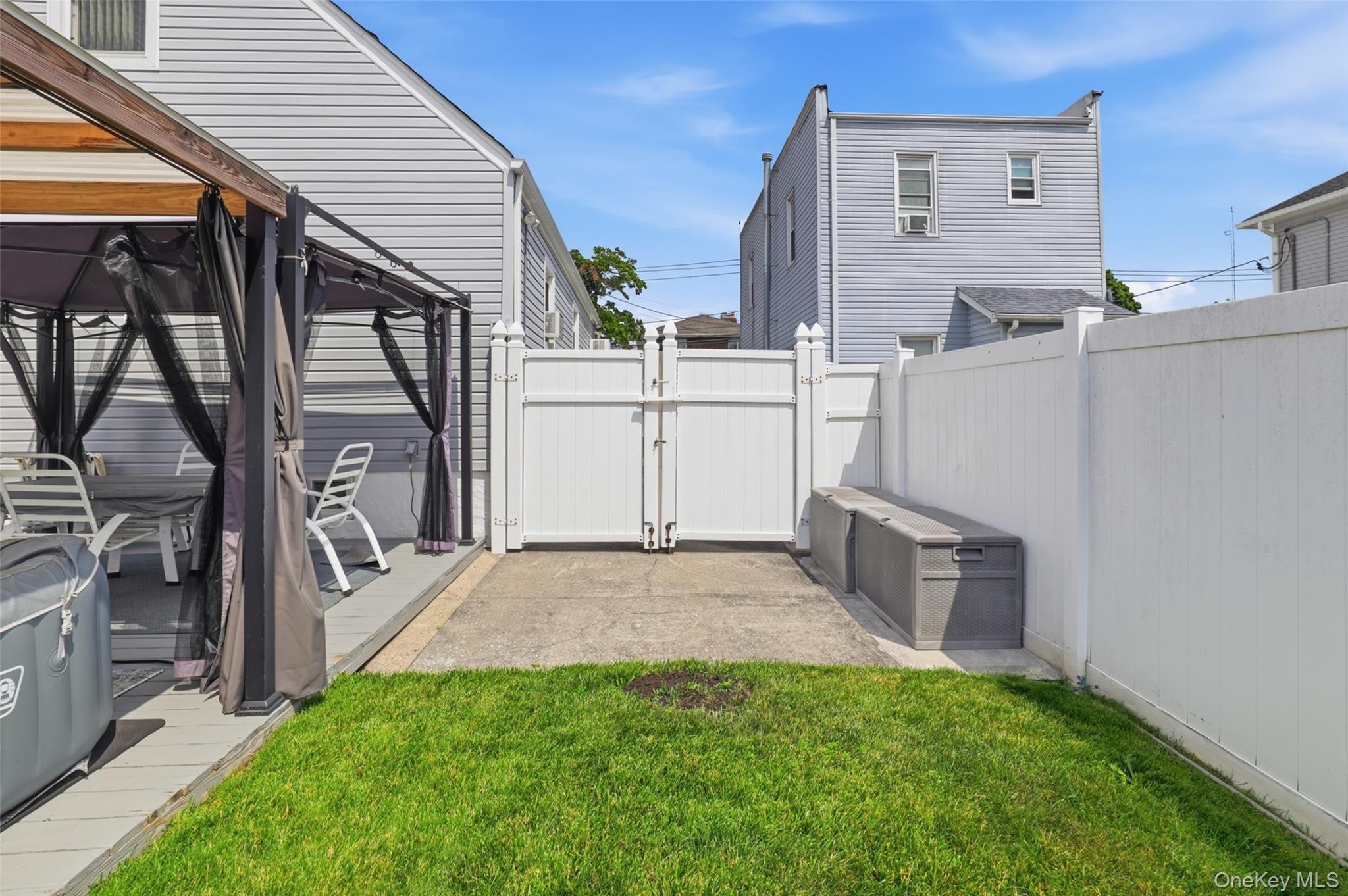 64 Lehrer Avenue Property Photo 29