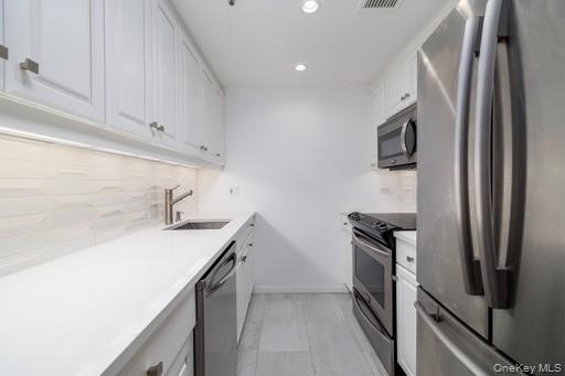 111 Cherry Valley M16 Property Photo 6