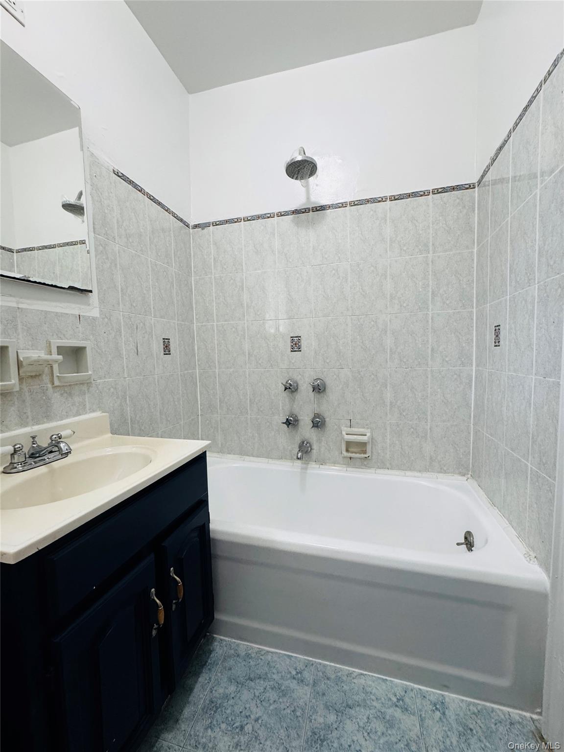 48-20 44th Street 4c Property Photo 12