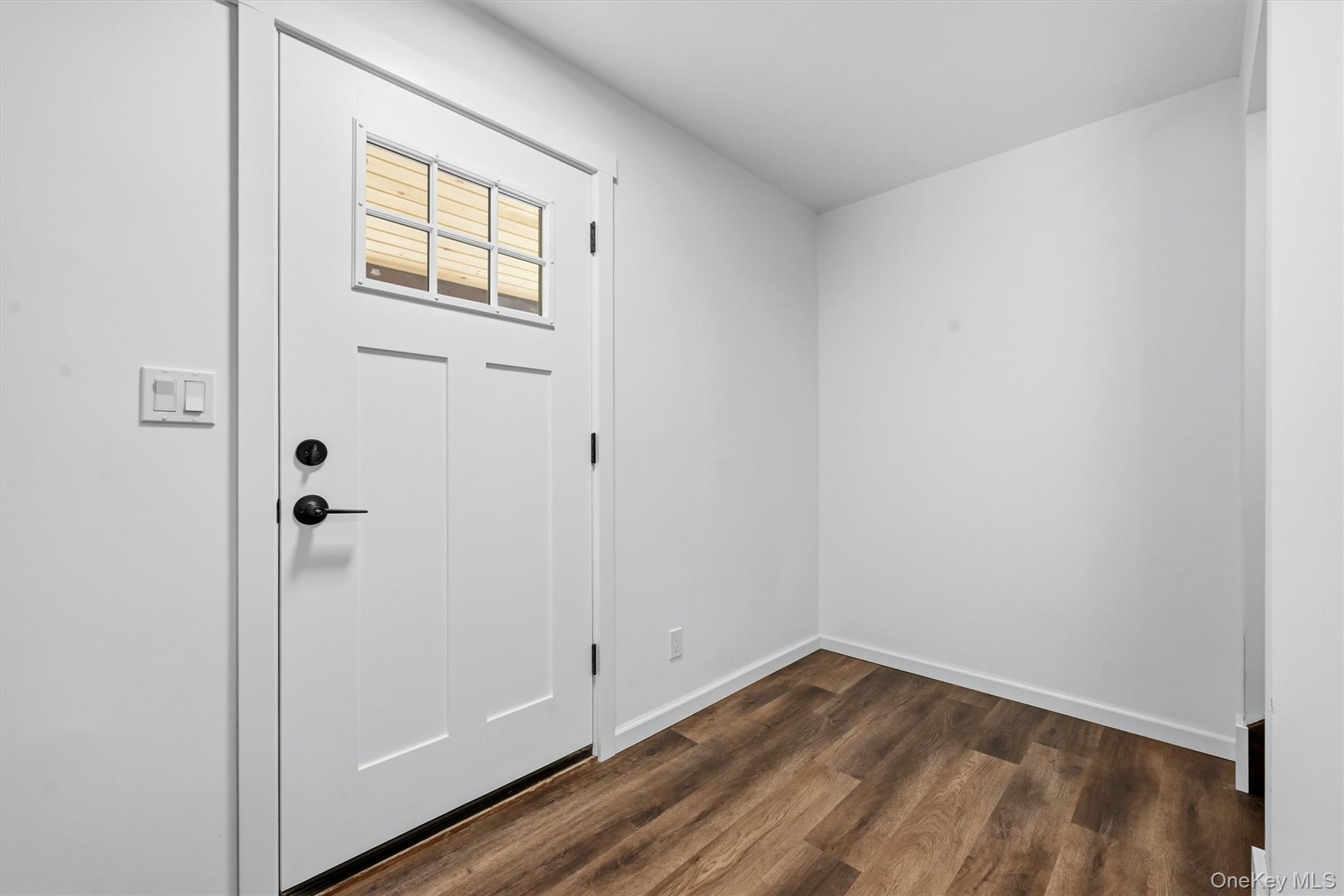 8 E Green Road Property Photo 6