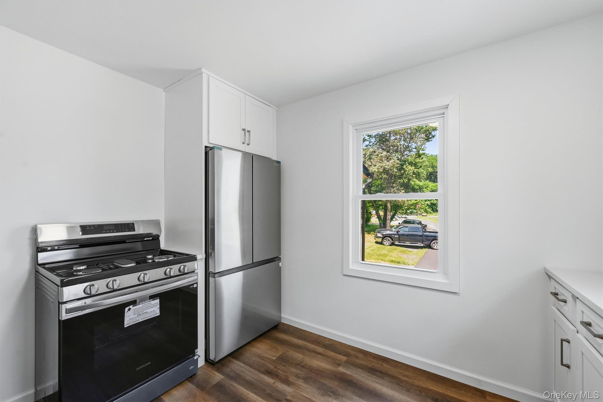 8 E Green Road Property Photo 15