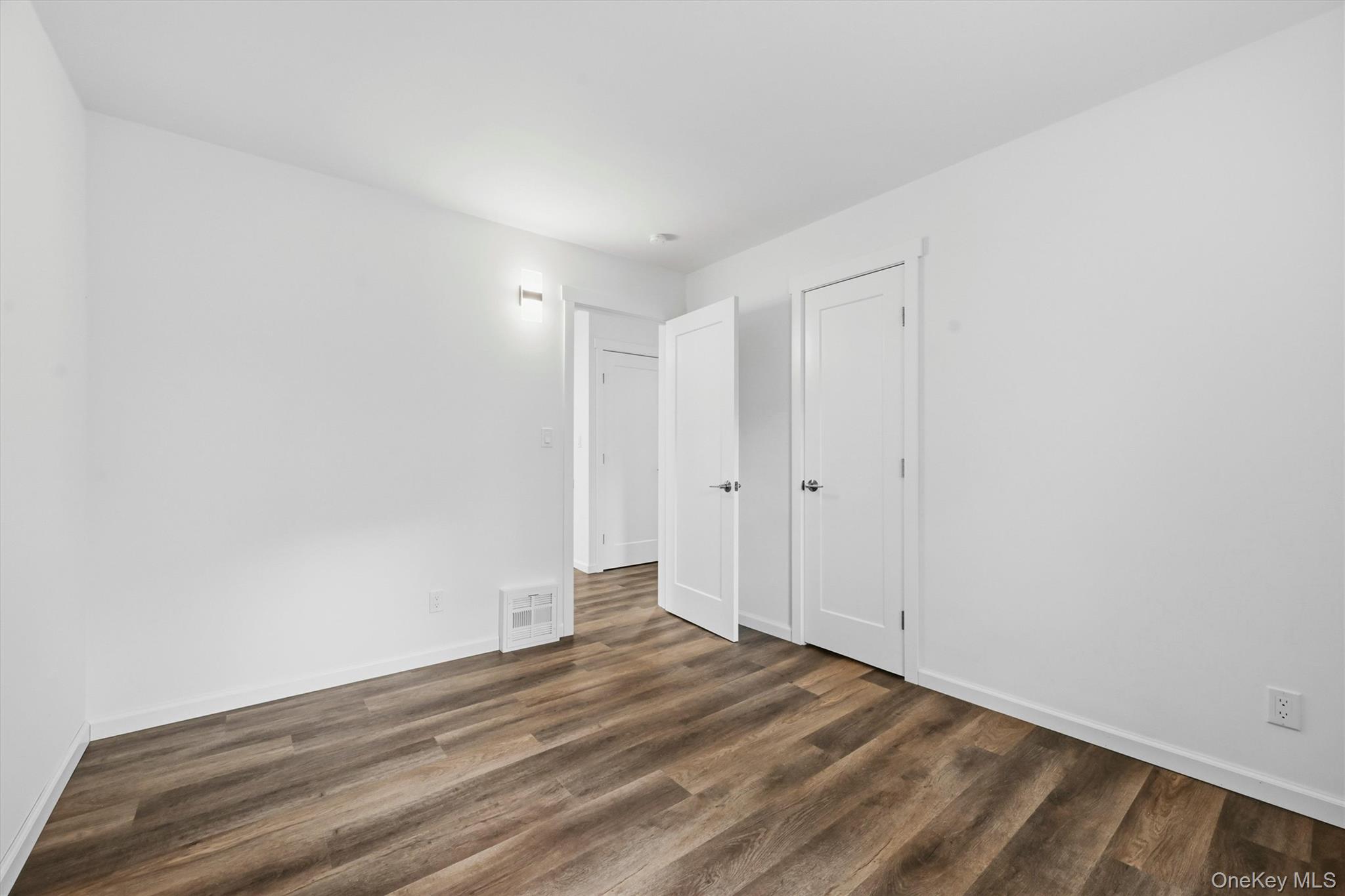 8 E Green Road Property Photo 18