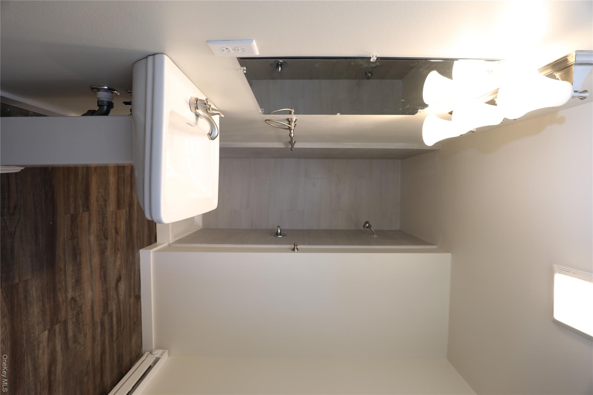 14311 Route 9w 2 Property Photo 6