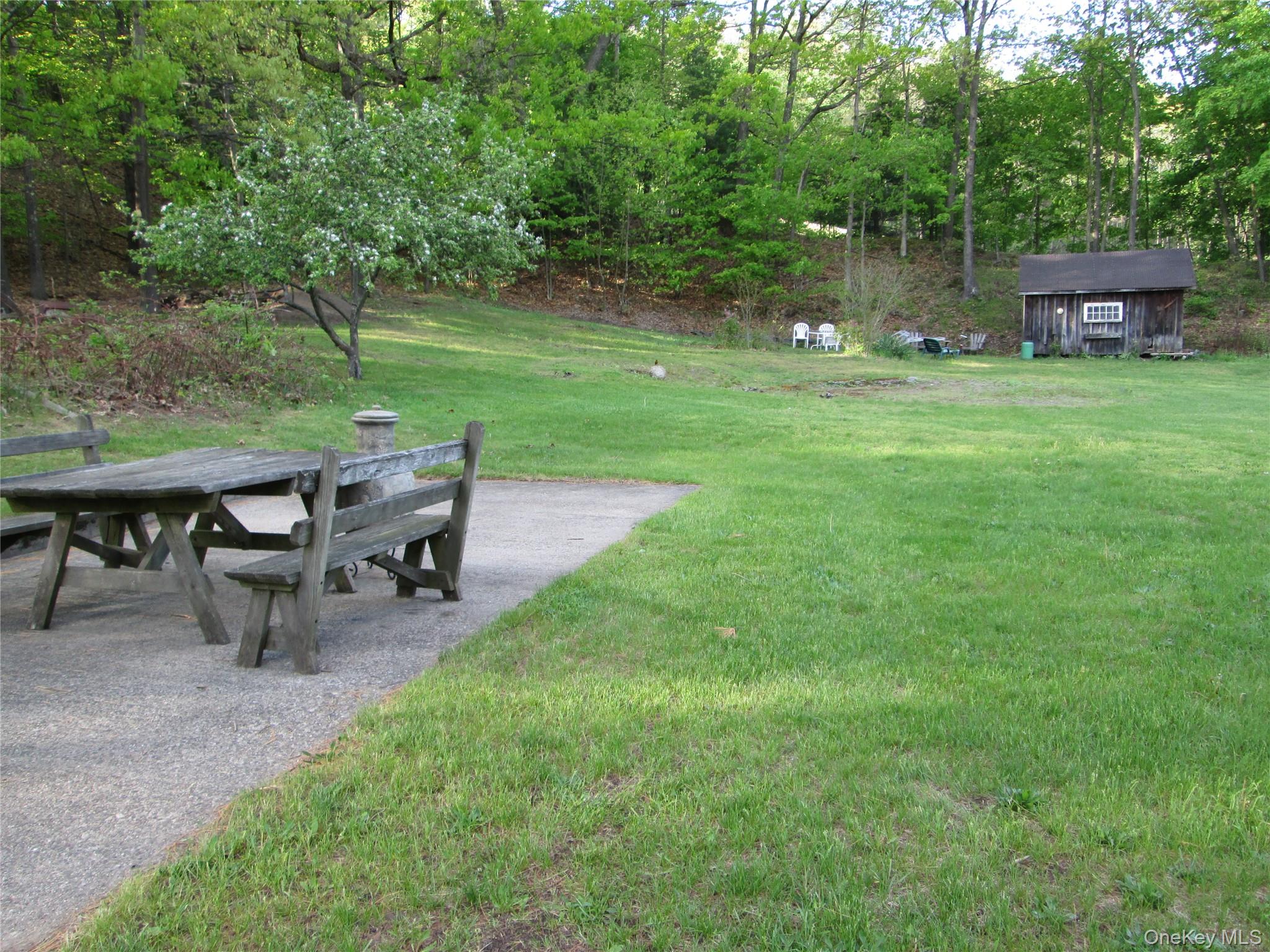 17 Spring Street Property Photo 21
