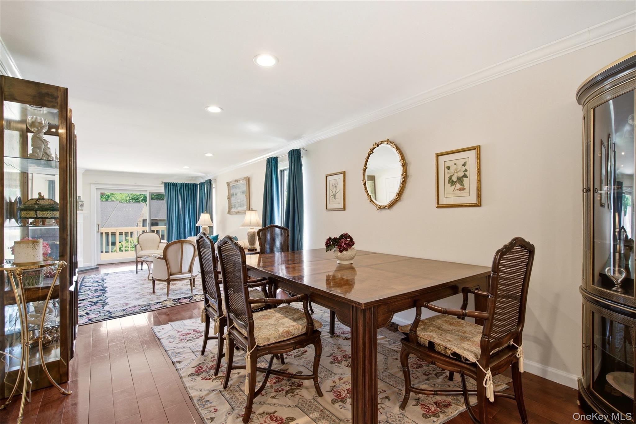 112 The Glen 112 Property Photo 5