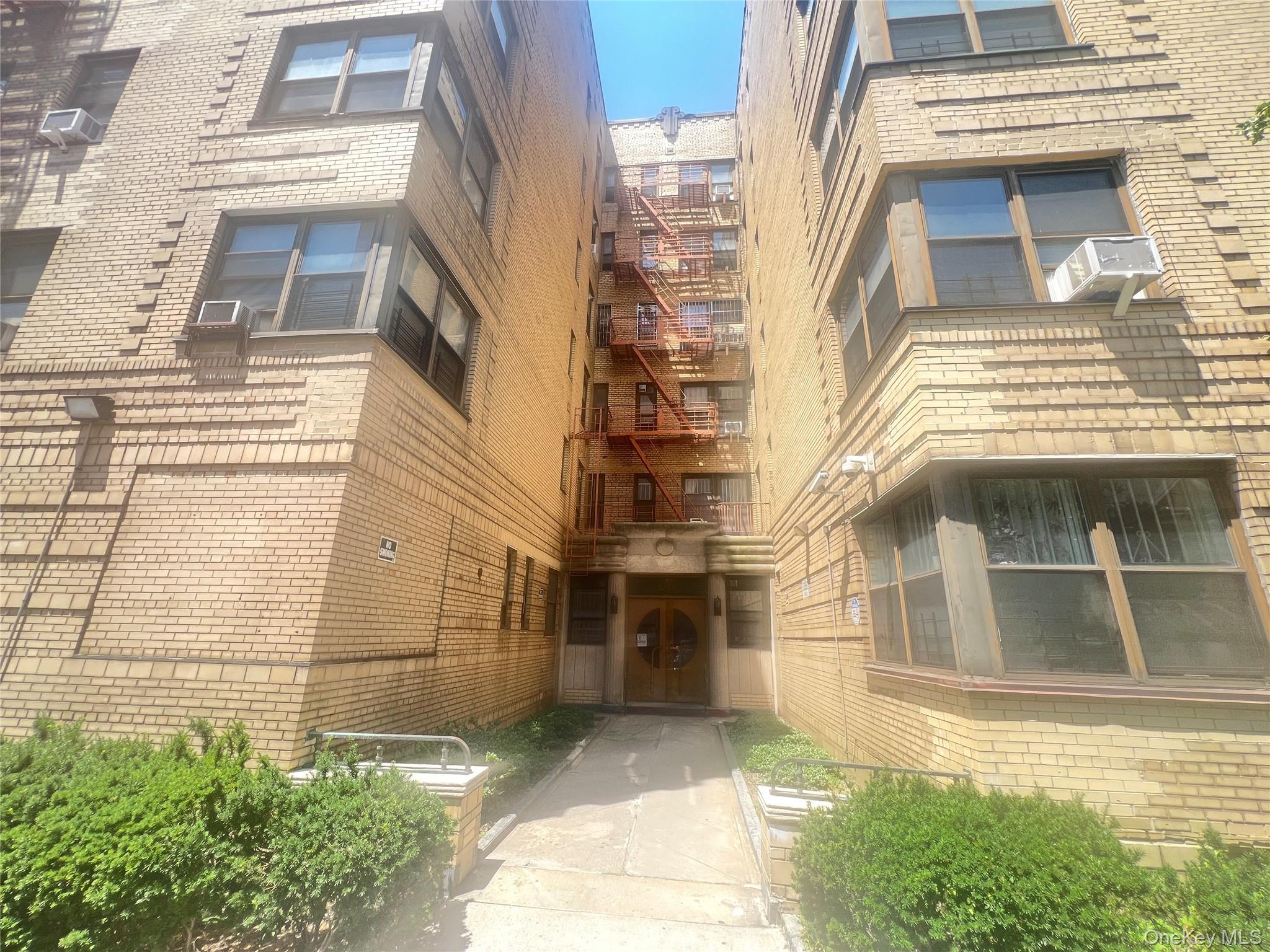 82-01 Britton Avenue 5k Property Photo 2