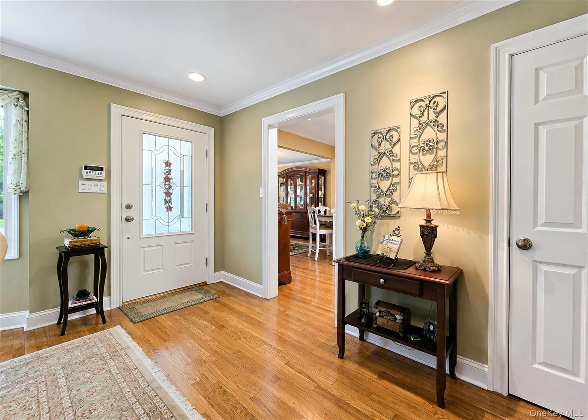 7 Talbot Lane Property Photo 4