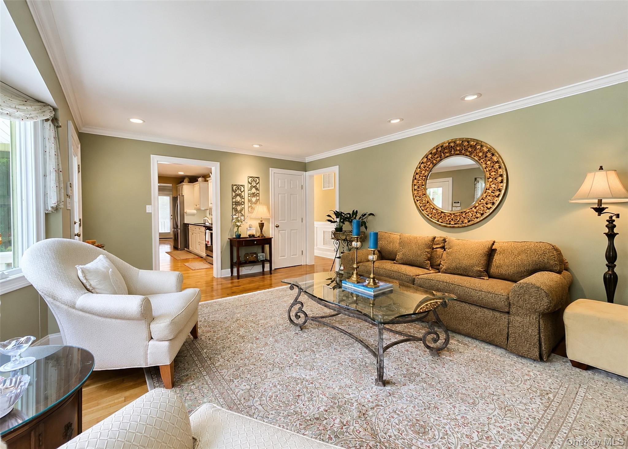 7 Talbot Lane Property Photo 6