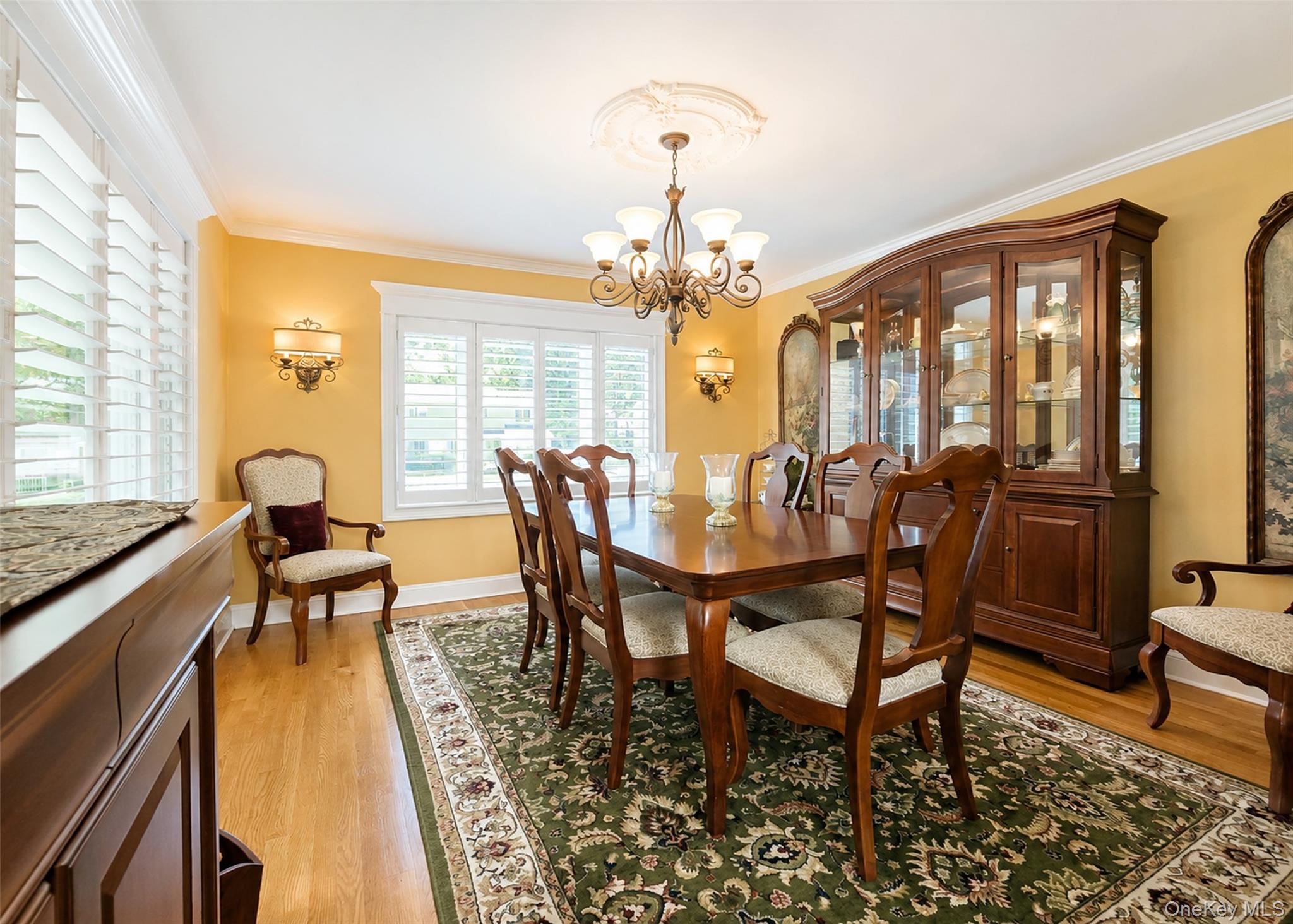 7 Talbot Lane Property Photo 10
