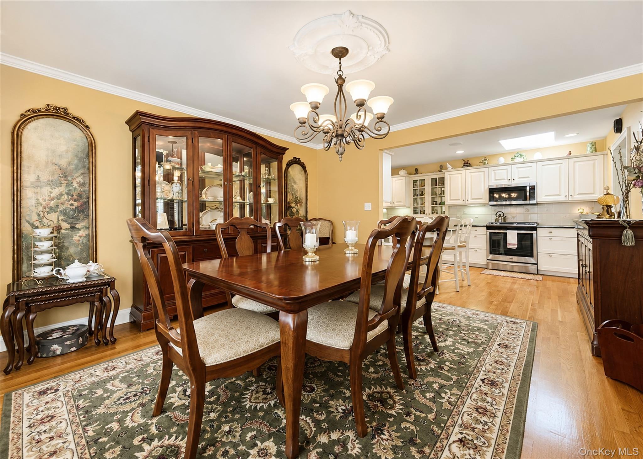 7 Talbot Lane Property Photo 11