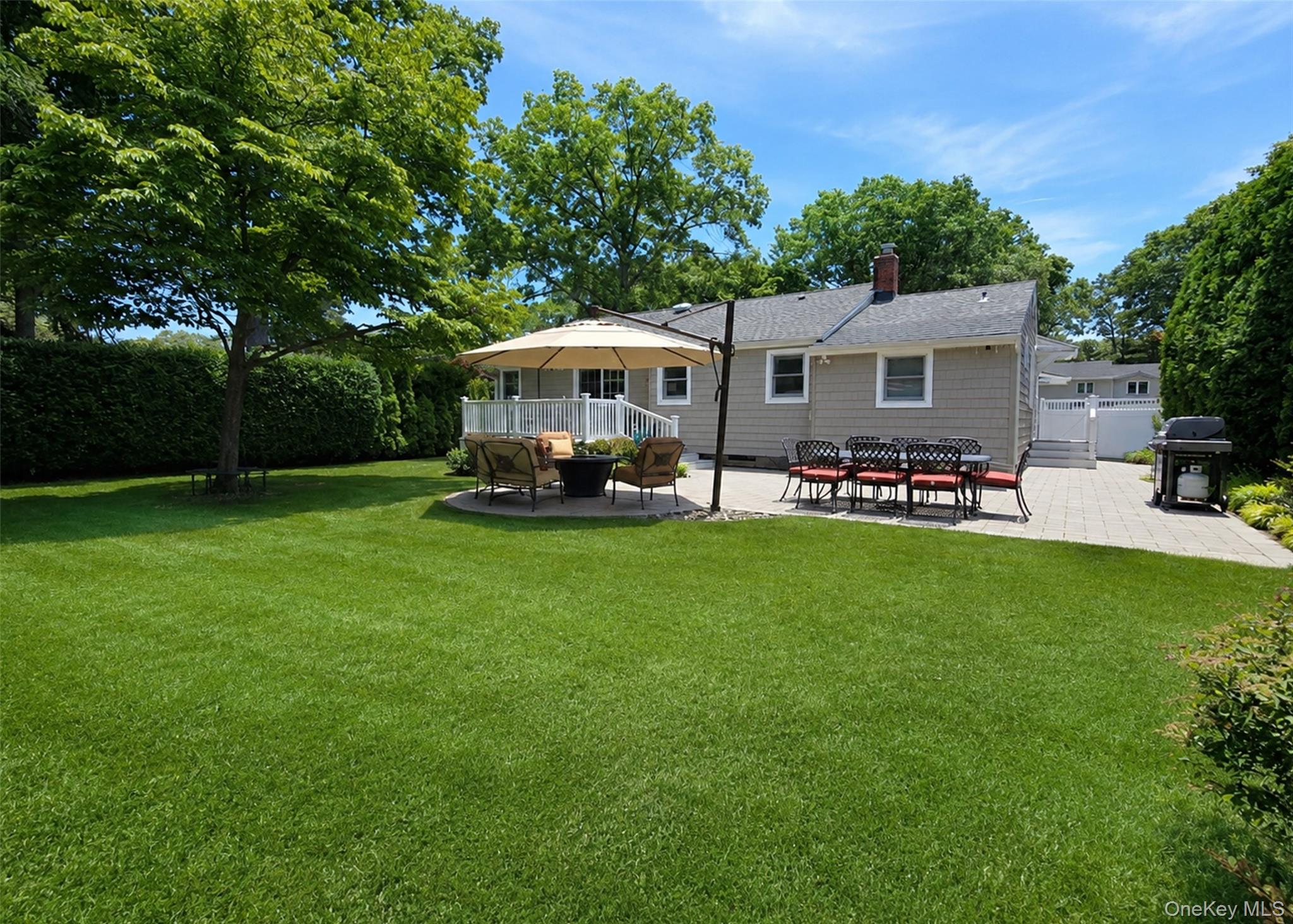 7 Talbot Lane Property Photo 30