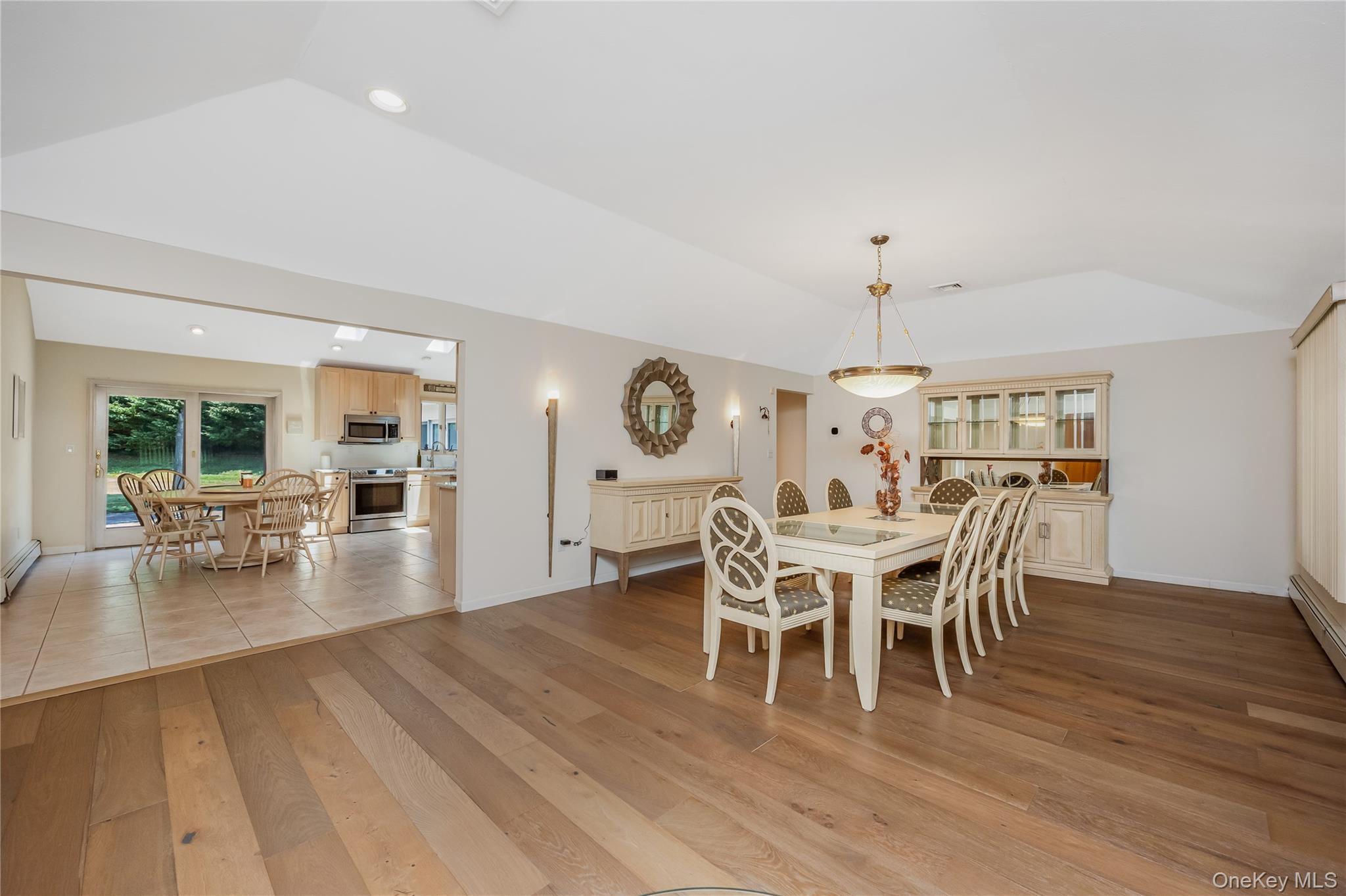 6 Twilight Court Property Photo 9