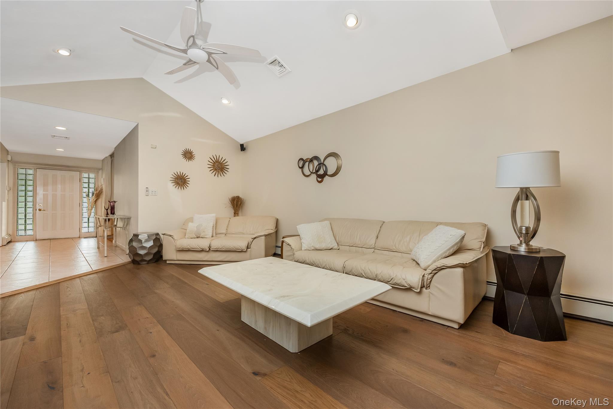 6 Twilight Court Property Photo 14