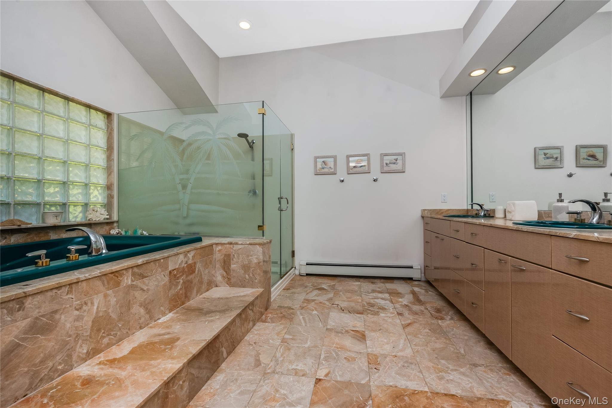 6 Twilight Court Property Photo 33