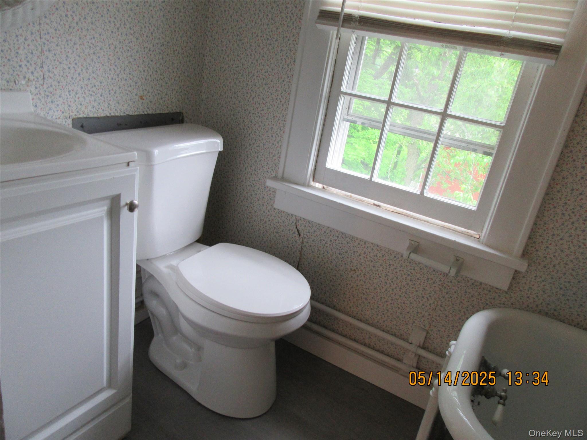 36 E Main Street Property Photo 17