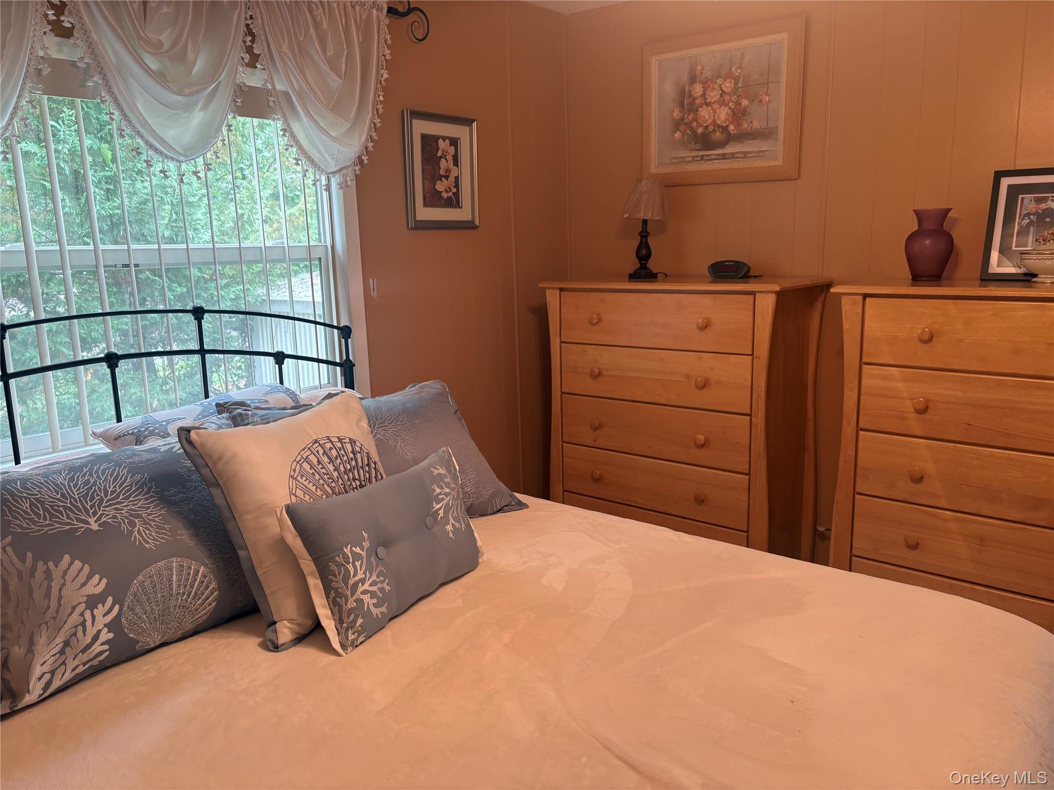 525 Riverleigh Avenue P6 Property Photo 7