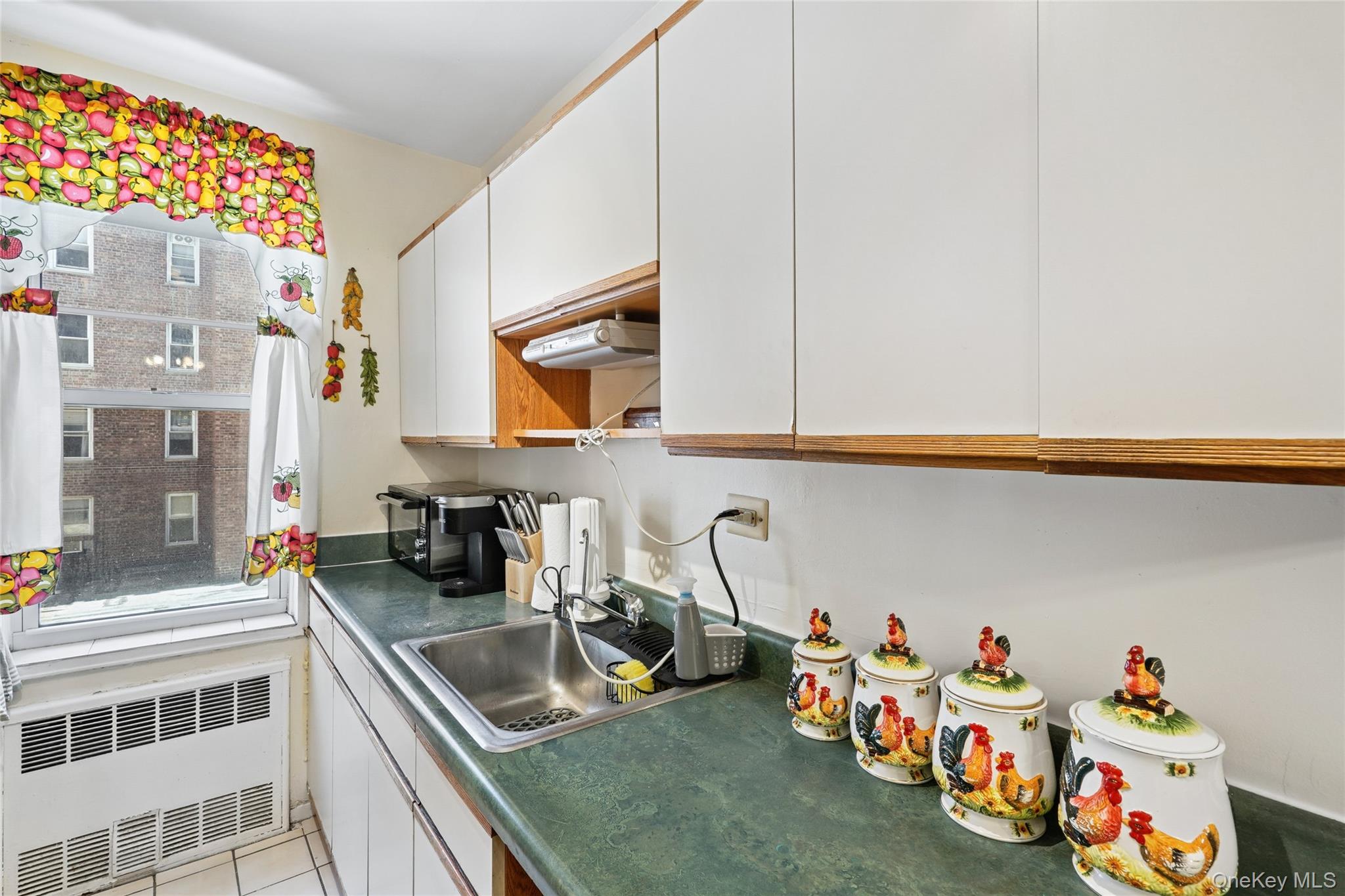 3305 90 Street 2d Property Photo 10