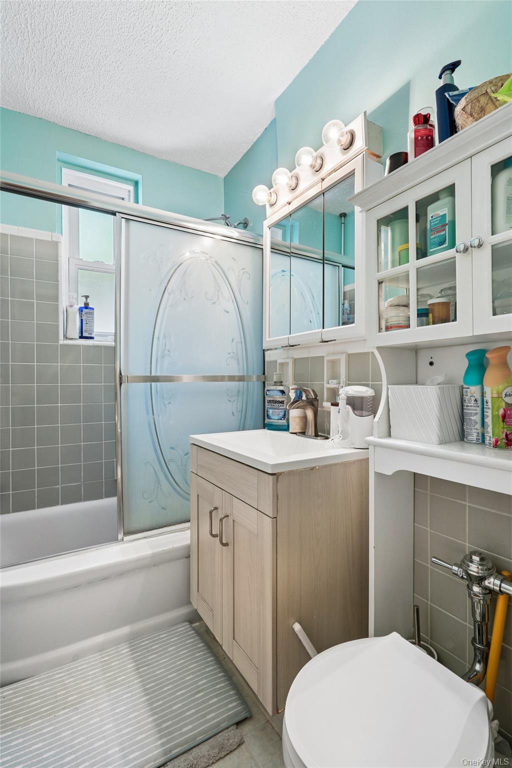 3305 90 Street 2d Property Photo 11