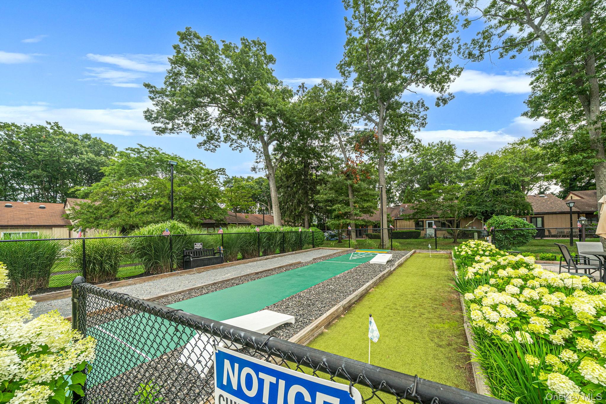 194 Strathmore Gate Drive Property Photo 19