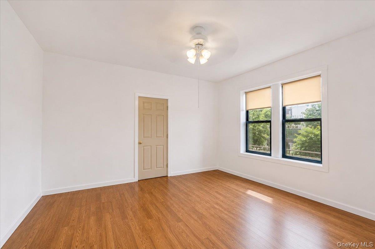 854 Intervale Avenue 2 Property Photo 11