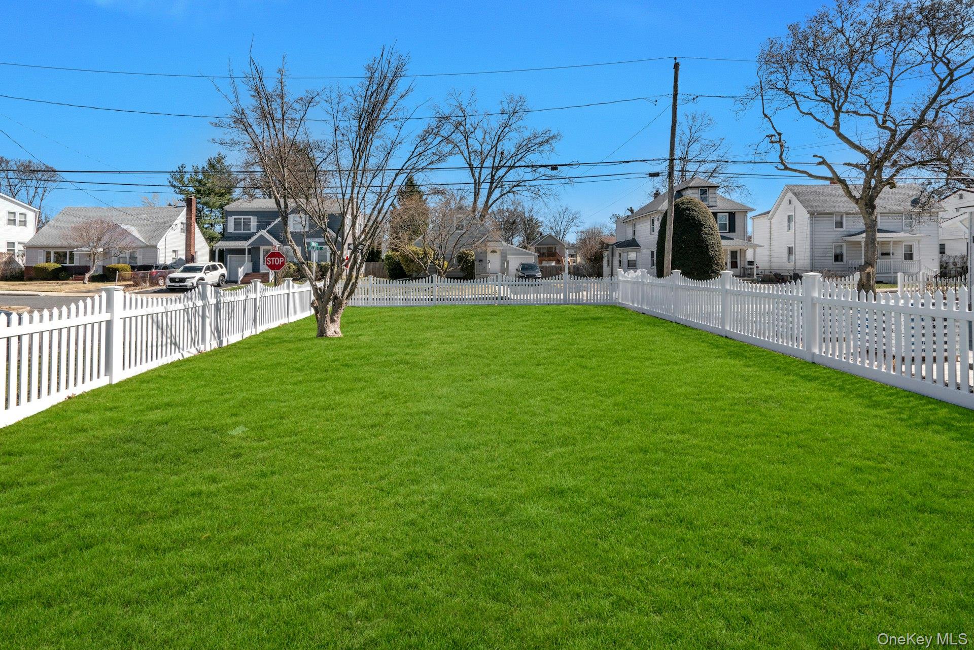 25 E Miller Street Property Photo 17
