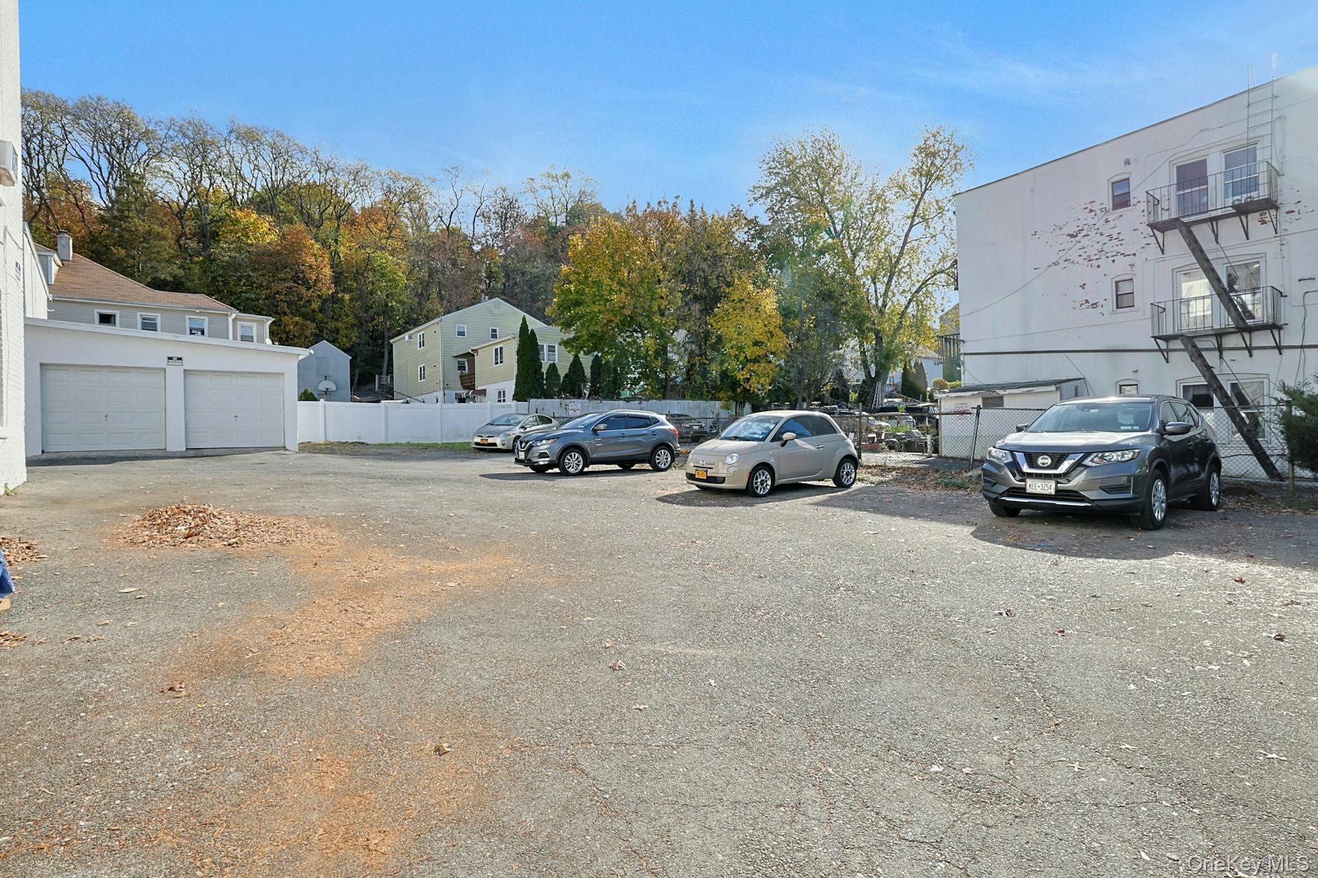 141 Ferris Avenue Property Photo 10