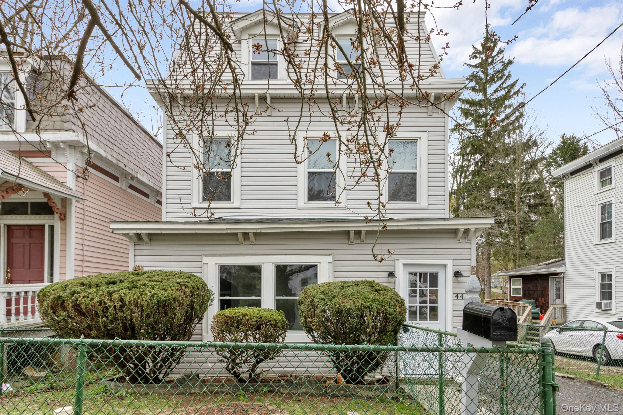 44 Glenwood Avenue Property Photo 1