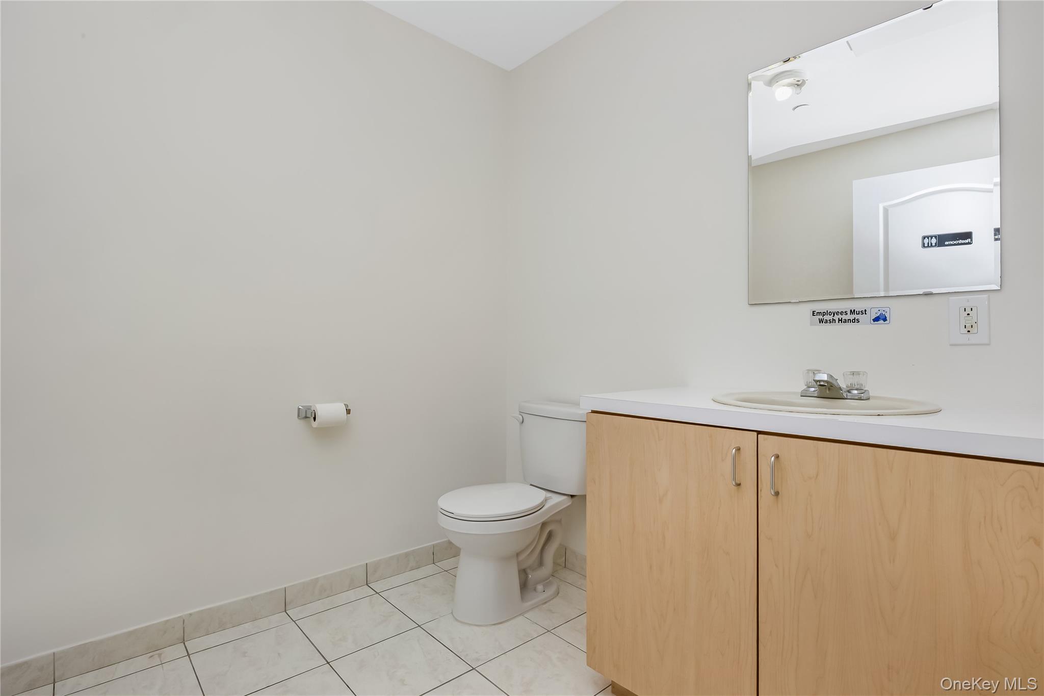 66-06 70th Street R5 Property Photo 16
