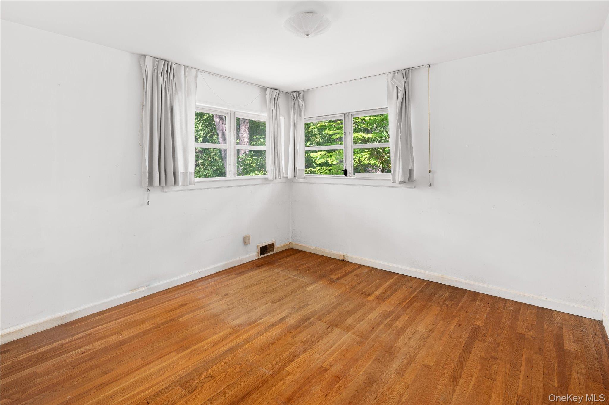 5 Lakeview Avenue Property Photo 19