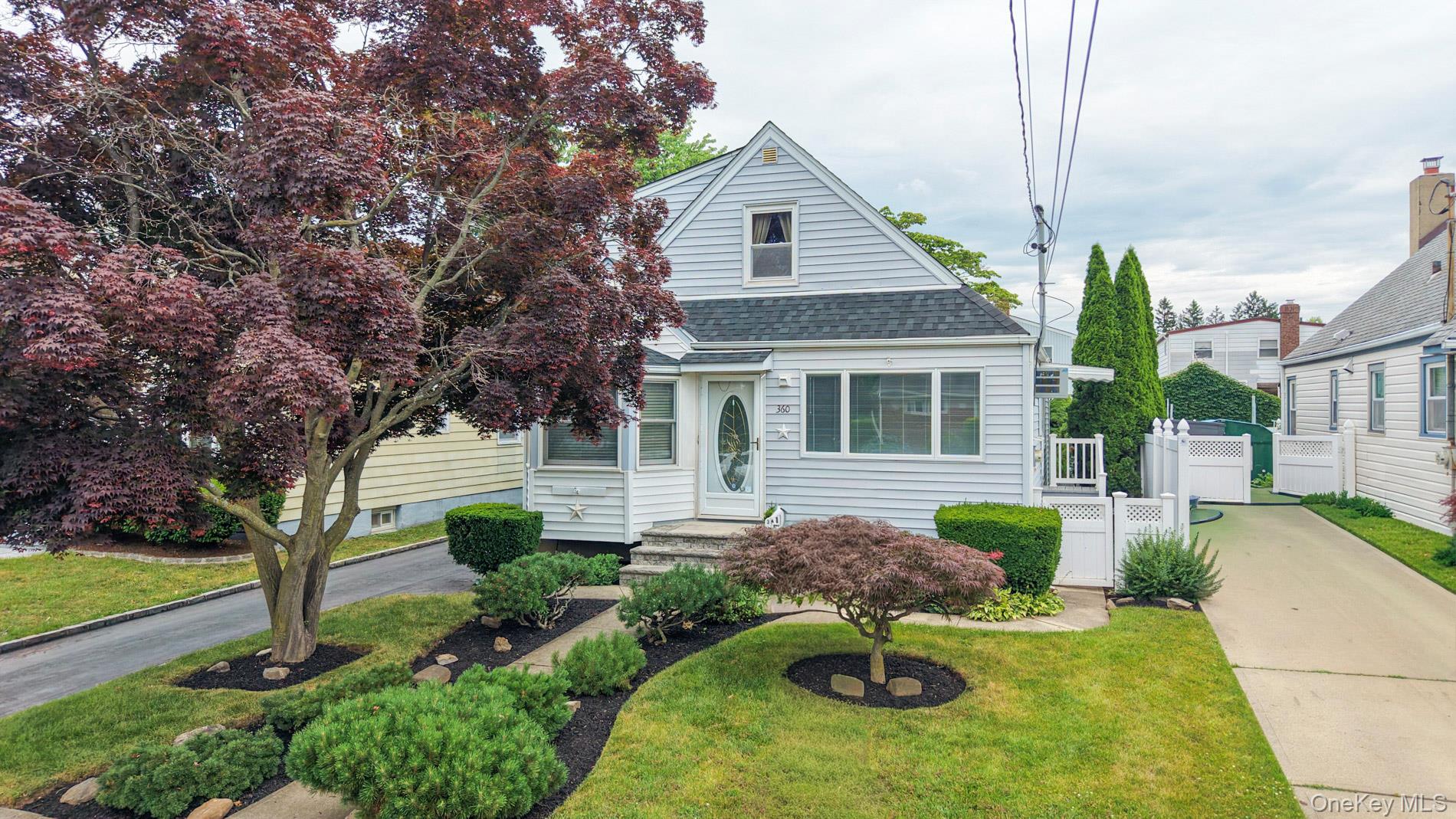 360 Grand Avenue Property Photo 1