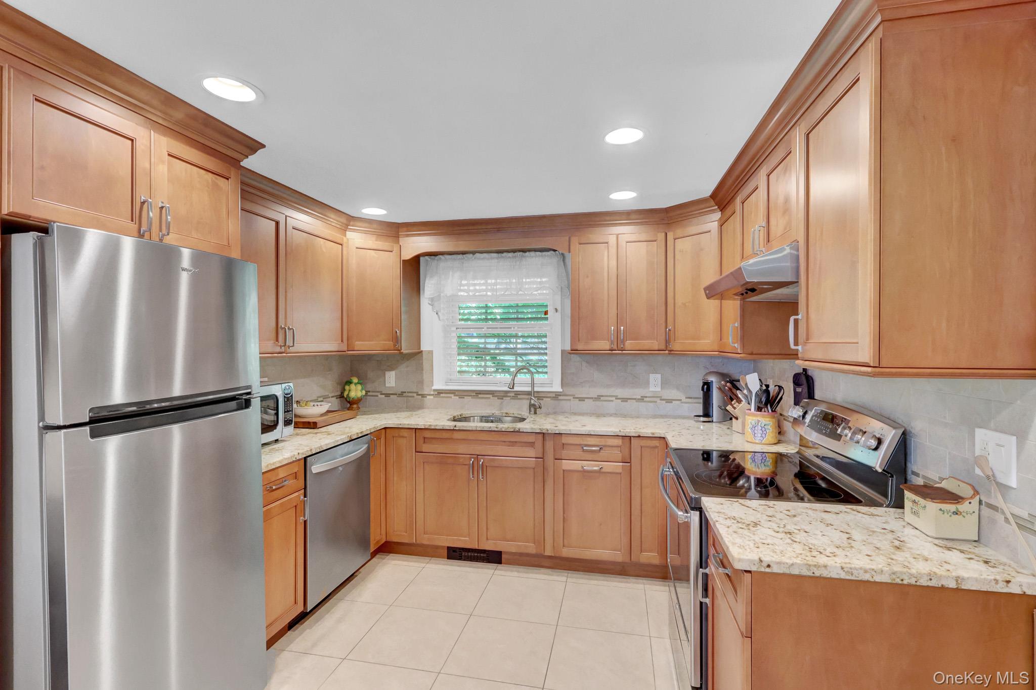 121 Old Field Road Property Photo 26