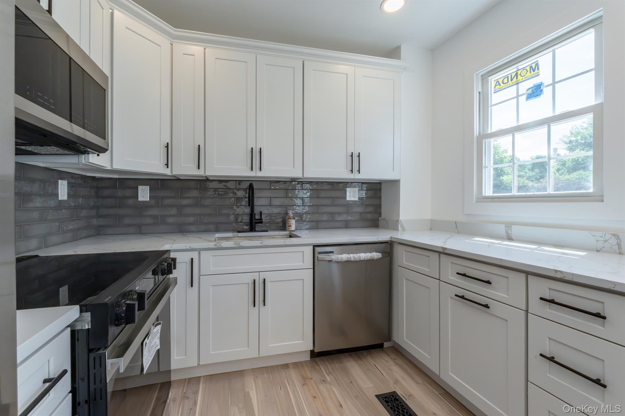 110 Greenkill Avenue Property Photo 19