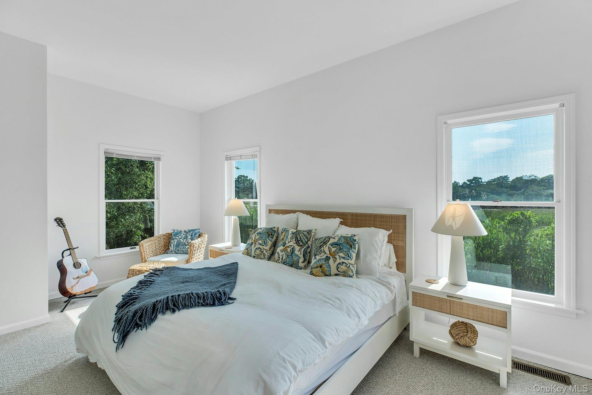 56 S Country Road Property Photo 17