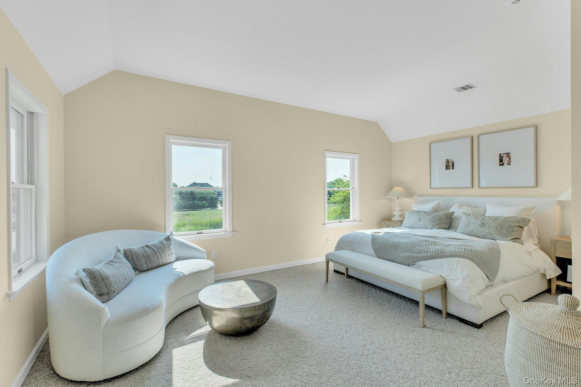56 S Country Road Property Photo 21
